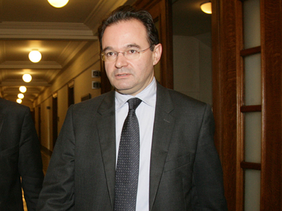 Προϋπολογισμός: Πάγωμα σε μισθούς και συντάξεις