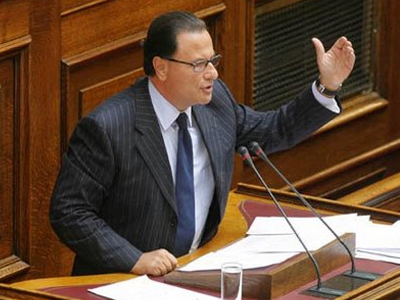 Ρελάνς επιχειρεί η ΝΔ με πρόταση για εξεταστική από το 1981