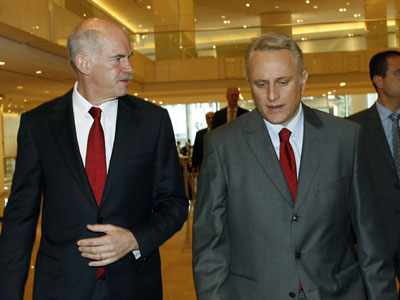 Παπανδρέου: Να νικήσουμε τον κοινωνικό φόβο