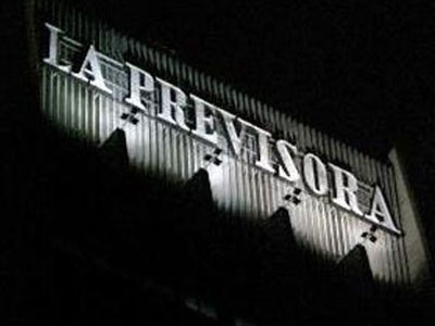 Βενεζουέλα: Εθνικοποίηση εταιρειών