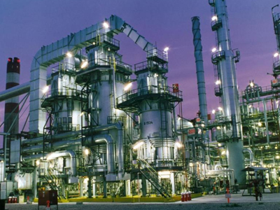 Ακριβαίνει το πετρέλαιο