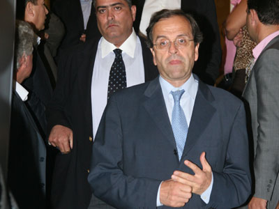 Σαμαράς: Τον λόγο να τον έχει η βάση