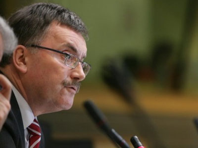 Σταρκ: Ας ξαποστάσει η Ελλάδα