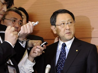 Στα «σχοινιά» του Κογκρέσου το αφεντικό της Toyota