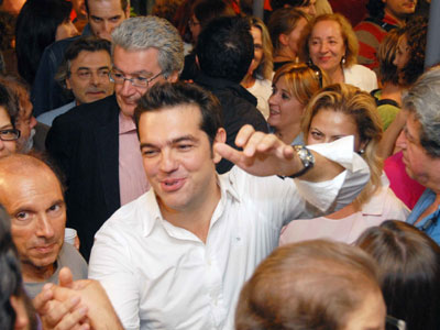 Χαράς ευαγγέλια στη Κουμουνδούρου