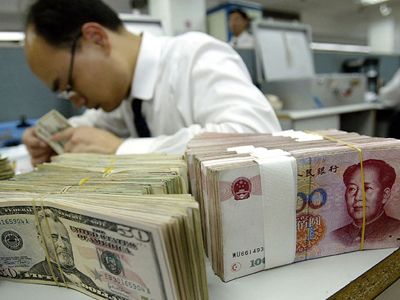 “Πόλεμος” γουάν – δολαρίου