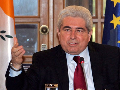 Χριστόφιας: Εκβιασμός τα χρονοδιαγράμματα