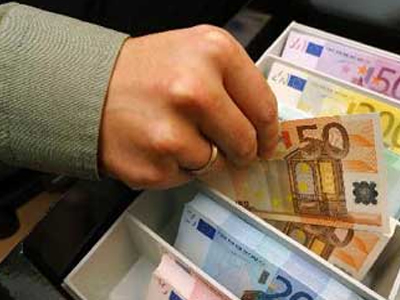 Σαφάρι ελέγχων για έσοδα