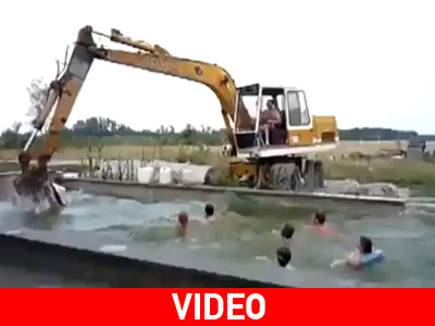 Άμα τελειώσουν τα λεφτά της πισίνας… Άμα τελειώσουν τα λεφτά της πισίνας…