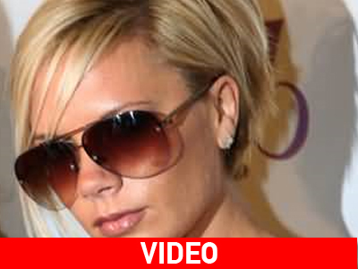 H υπογραφή της Victoria σε… ξενοδοχείο!