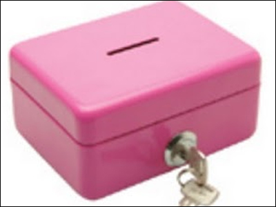 Δεν ανοίγει ο «κουμπαράς» για τα κόμματα