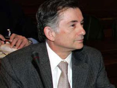 Καταθέτει αυτοπροσώπως ο Γ. Κουρής στην Εξεταστική για τα ομόλογα