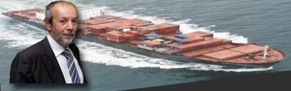 «Σημαία» διαμαρτυρίας ύψωσε ο Kούστας