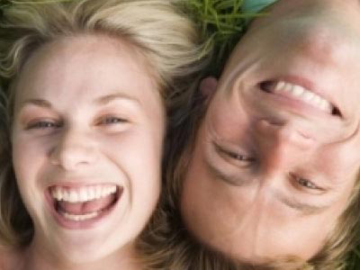 Γελάει καλύτερα όποιος γελάει με… κωμωδίες!