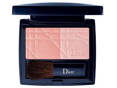 Διχρωμία στο ρουζ!