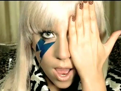 Ανέβαλε τις συναυλίες λόγω απεργιών