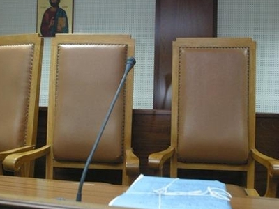 Προειδοποιούν με «λευκή απεργία» δικαστές και εισαγγελείς