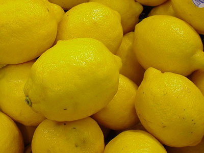 Επικίνδυνα λεμόνια με μορφολίνη