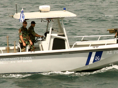 Λαχτάρησαν οι επιβάτες σκάφους