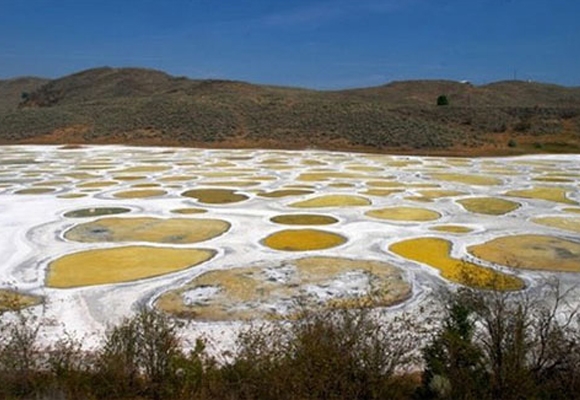 Λίμνη… έργο τέχνης