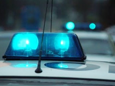 Τους χτύπησαν για να τους ληστέψουν