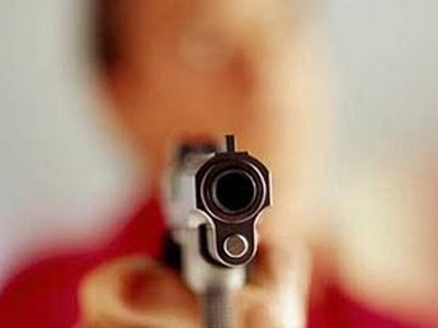 Ληστεία σε σούπερ μάρκετ στα Καλύβια