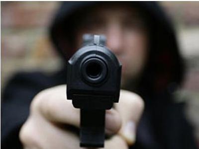 «Χτύπησαν» σούπερ μάρκετ στην Τριανδρία