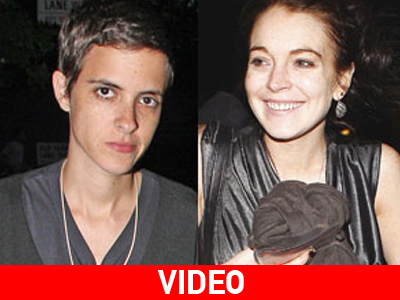 Την έλουσε με… ποτό! Την έλουσε με… ποτό!