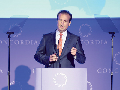 Ποιος είναι ο Γιώργος Λογοθέτης που επιμένει στις ελληνικές επενδύσεις