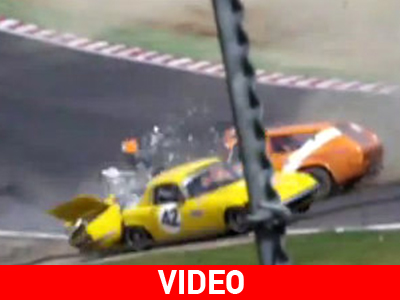 Lotus κόβεται στα δύο!