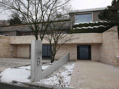 Ελβετία: Ανάληψη ευθύνης για τις δύο βομβιστικές επιθέσεις στο Νταβός