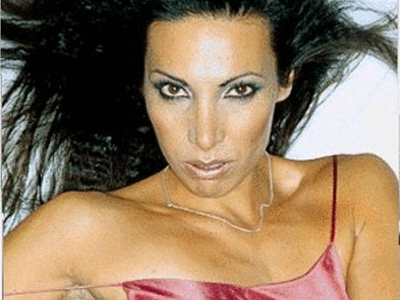 Στον καναπέ του αγοριού της