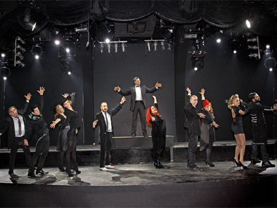 O Νίκος Μακρόπουλος φιλοξενεί στο Fix ένα ξεχωριστό live