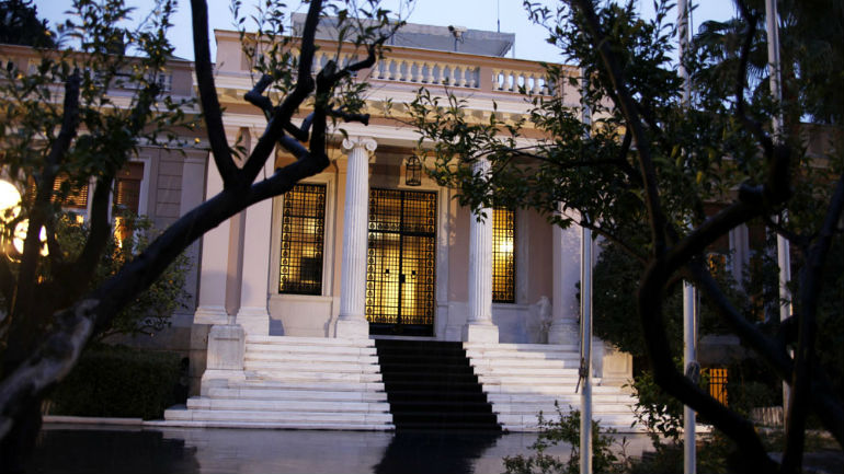 Μαξίμου: «Συμφωνία το ταχύτερο δυνατό χωρίς υποχωρήσεις»