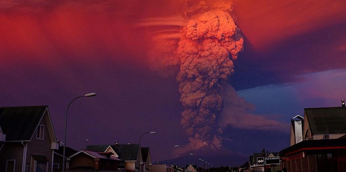 «Ξύπνησε» το ηφαίστειο Καλμπούκο