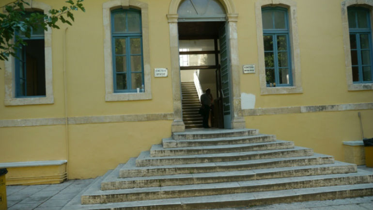 Χανιά: Ποινή φυλάκισης δύο ετών για… 100 ευρώ