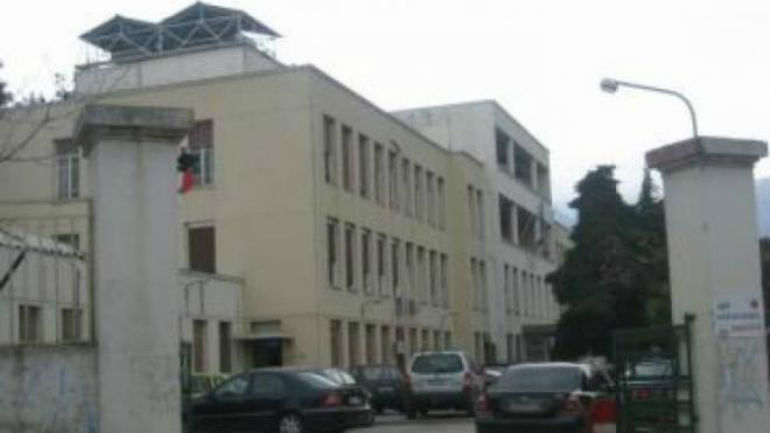 Πάτρα:  «Ποντίκια και άνθρωποι» στο Στρατιωτικό Νοσοκομείο