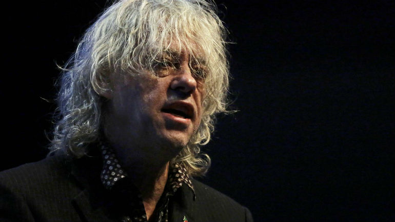 Μπομπ Γκέλντοφ: «Είμαι έτοιμος να φιλοξενήσω οικογένειες προσφύγων»