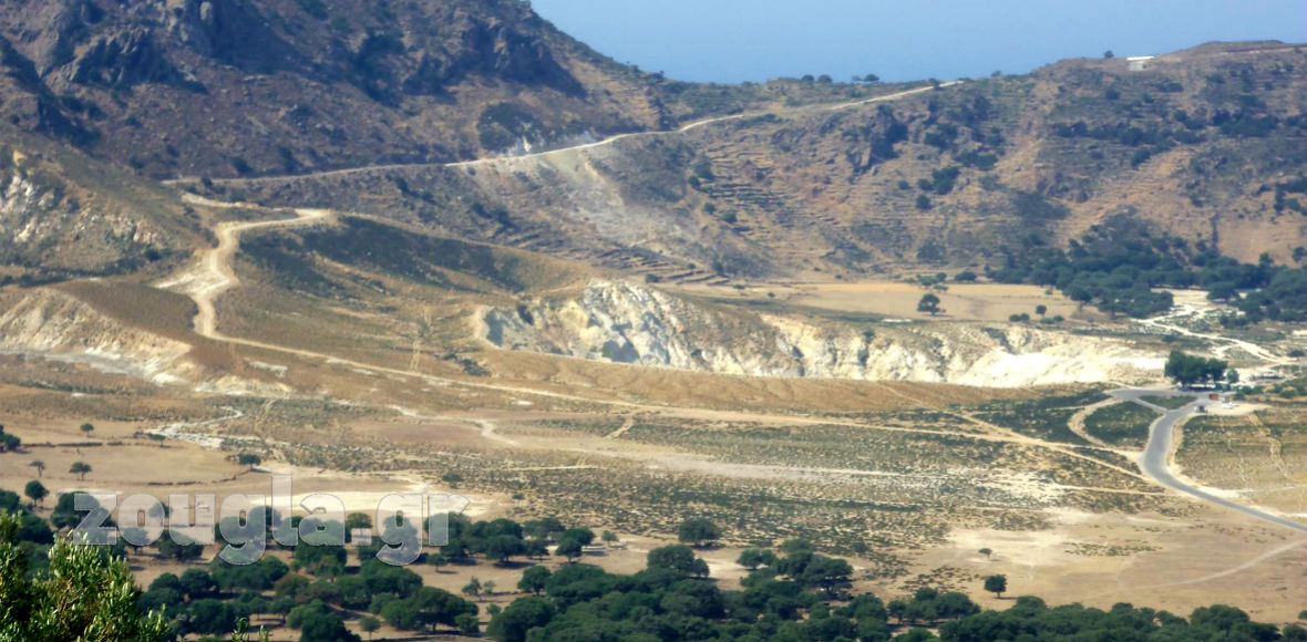 Περίπατος στο άγνωστο ηφαίστειο του Αιγαίου