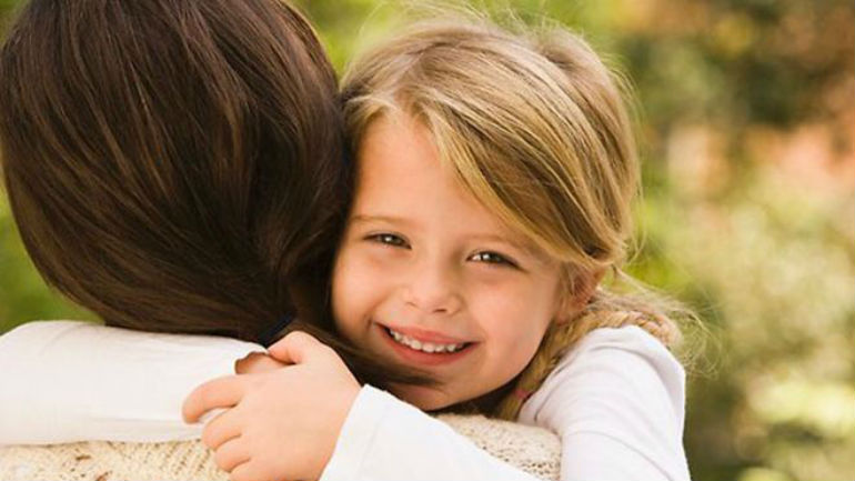 Τα 9 στάδια στη ζωή που περνά κάθε μαμά