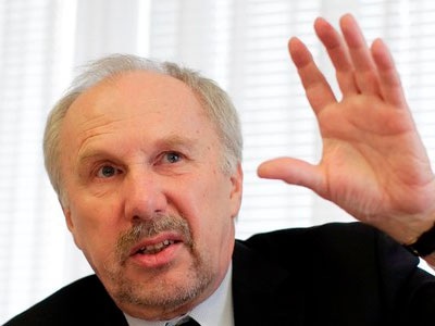 Νοβότνι: «Καταστροφική για την Ελλάδα η έξοδος από το ευρώ»