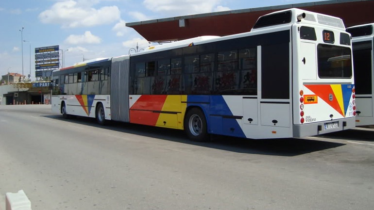 Μήνυση κατά του ελεγκτή υπέβαλε ο επιβάτης μετά τον άγριο καβγά