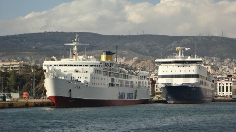 Κανονικά τα δρομολόγια των πλοίων από Πειραιά, Ραφήνα και Λαύριο
