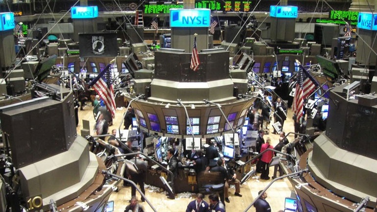 Με άνοδο έκλεισε η εβδομάδα στη Wall Street