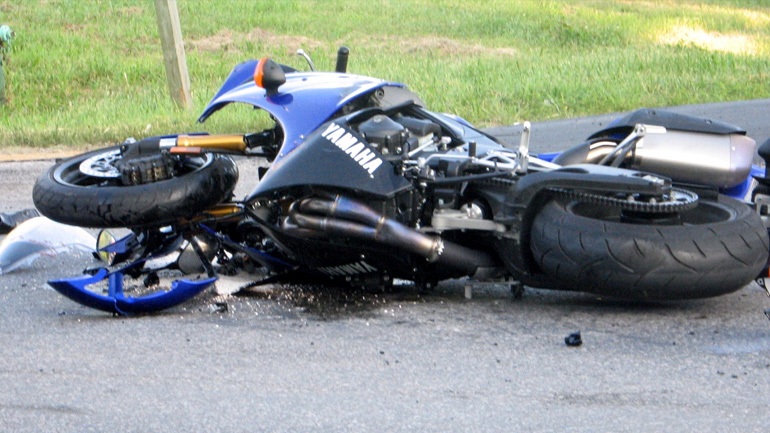 Κρήτη: Νεαρός «έσβησε» στην άσφαλτο