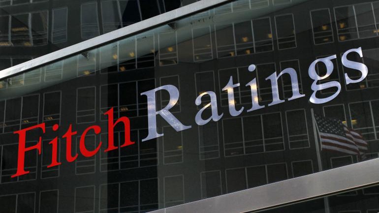 Fitch: «Το “όχι” αυξάνει δραματικά τον κίνδυνο Grexit»