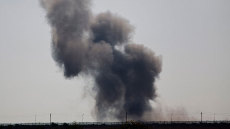 Αίγυπτος: Τρεις άμαχοι νεκροί από πτώση οβίδας