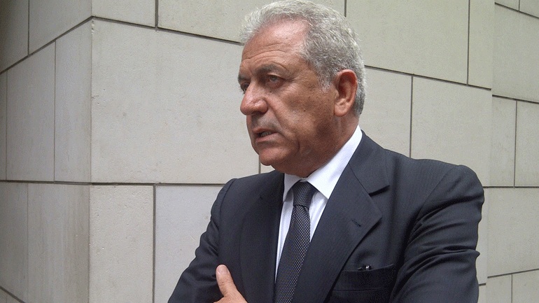 Συνάντηση Αβραμόπουλου – Χριστοδουλοπούλου για το μεταναστευτικό