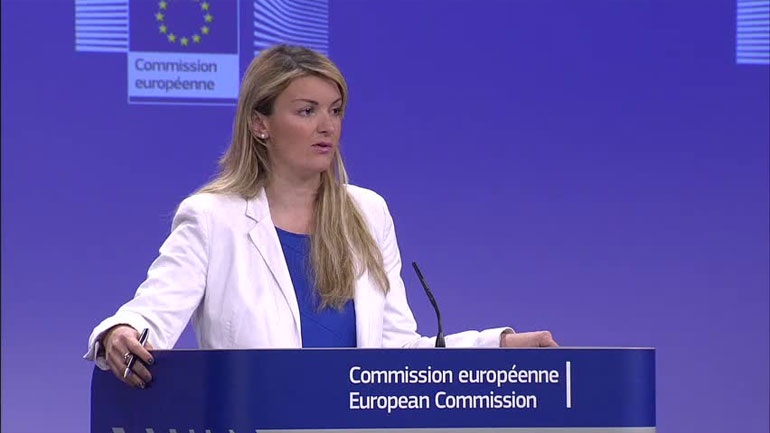 Κομισιόν: «Εργαζόμαστε για την έγκαιρη σύνταξη Mνημόνιου Συναντίληψης»