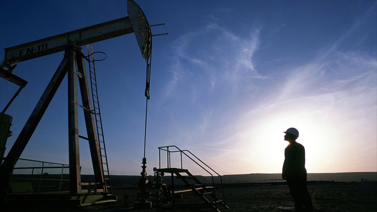 Συνεχίζεται η κατρακύλα για το πετρέλαιο